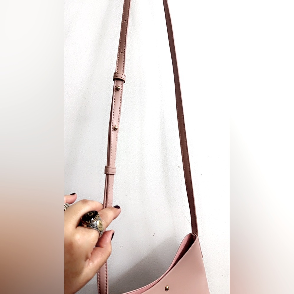 NWOT SAMARA Medium Crossbody Bag Peony/Dirty Pink. 9” X 8” Suede interior 💌 - Picture 6 of 9